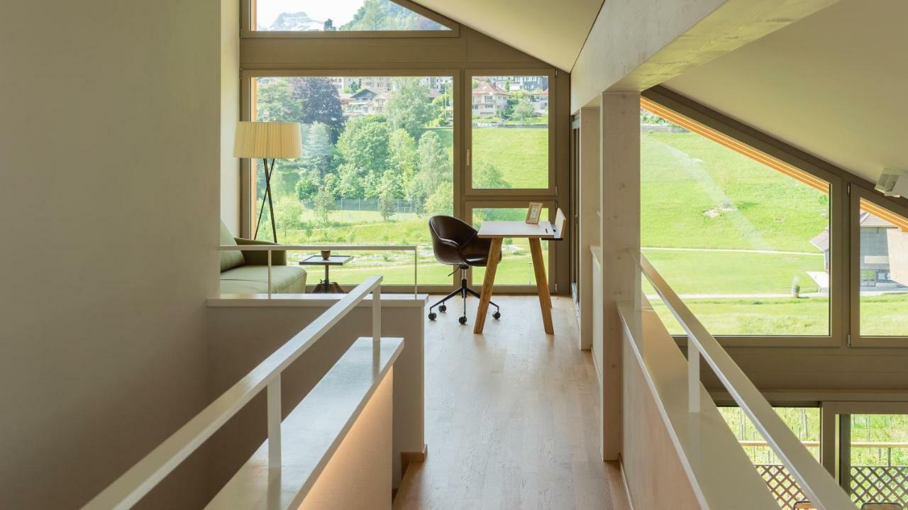 Seaside-Lodge, Top Apartment Spiez Bagian luar foto