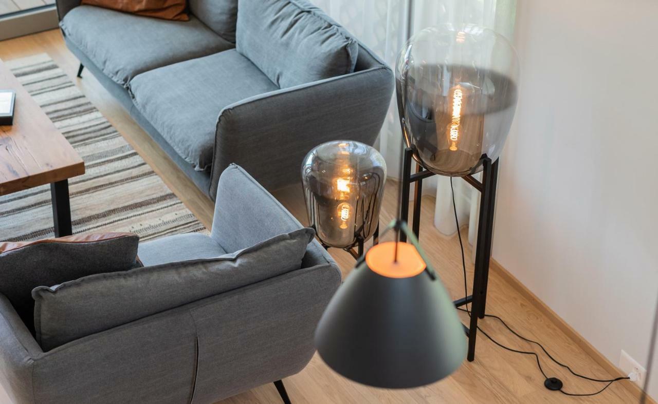 Seaside-Lodge, Top Apartment Spiez Bagian luar foto
