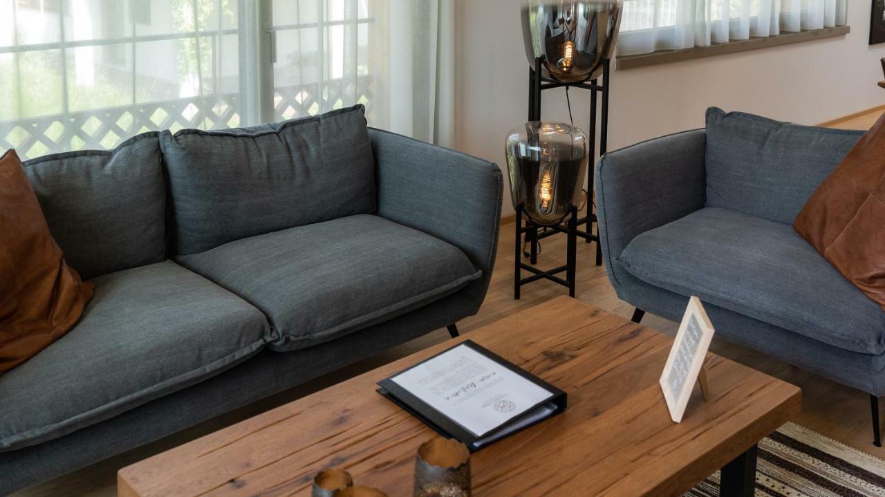 Seaside-Lodge, Top Apartment Spiez Bagian luar foto